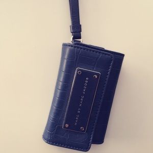 Marc by marc jacobs wristlet (iphone 4/4s)